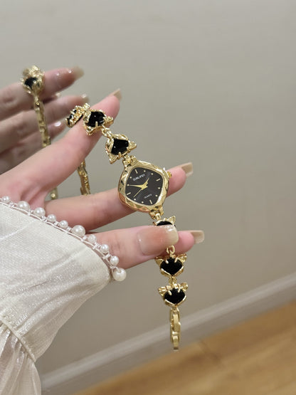 Women's Quartz Watch With Rhombus Dial Featuring Alloy Strap, Ordinary Glass Mirror, And Pointer Display