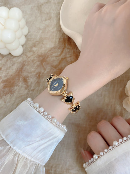 Women's Quartz Watch With Rhombus Dial Featuring Alloy Strap, Ordinary Glass Mirror, And Pointer Display