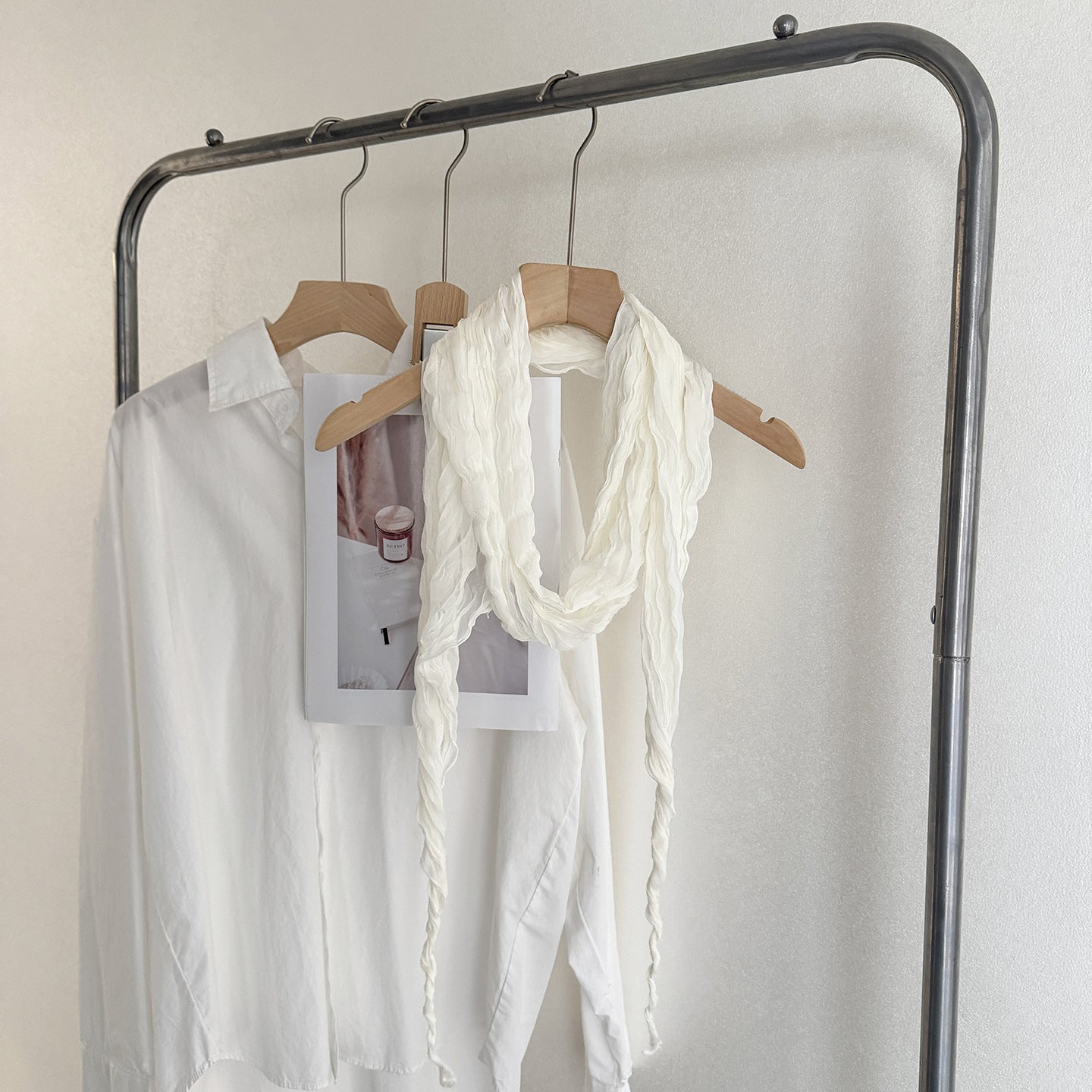 Solid Color Scarf For Women In White, Made Of Polyester, Suitable For Autumn And Winter