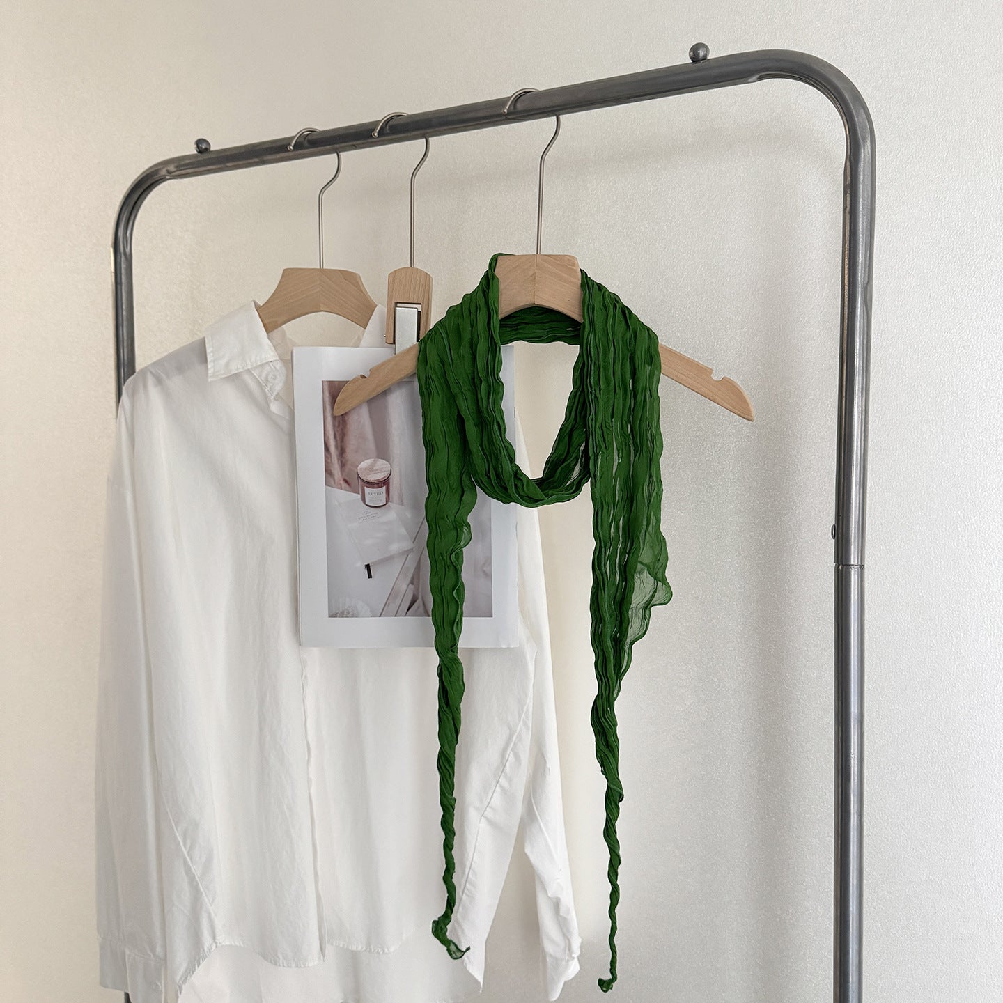 Solid Color Scarf For Women In White, Made Of Polyester, Suitable For Autumn And Winter