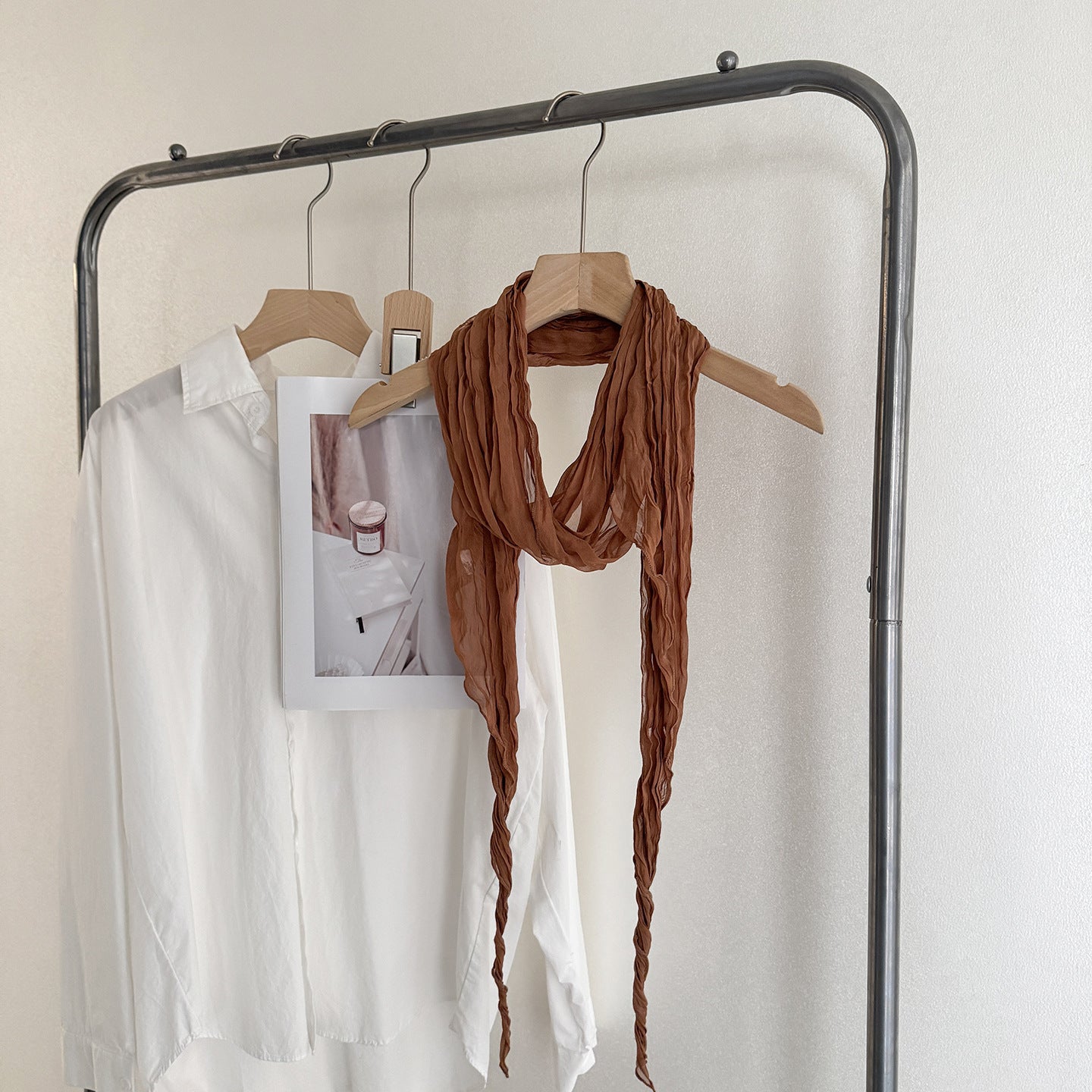 Solid Color Scarf For Women In White, Made Of Polyester, Suitable For Autumn And Winter