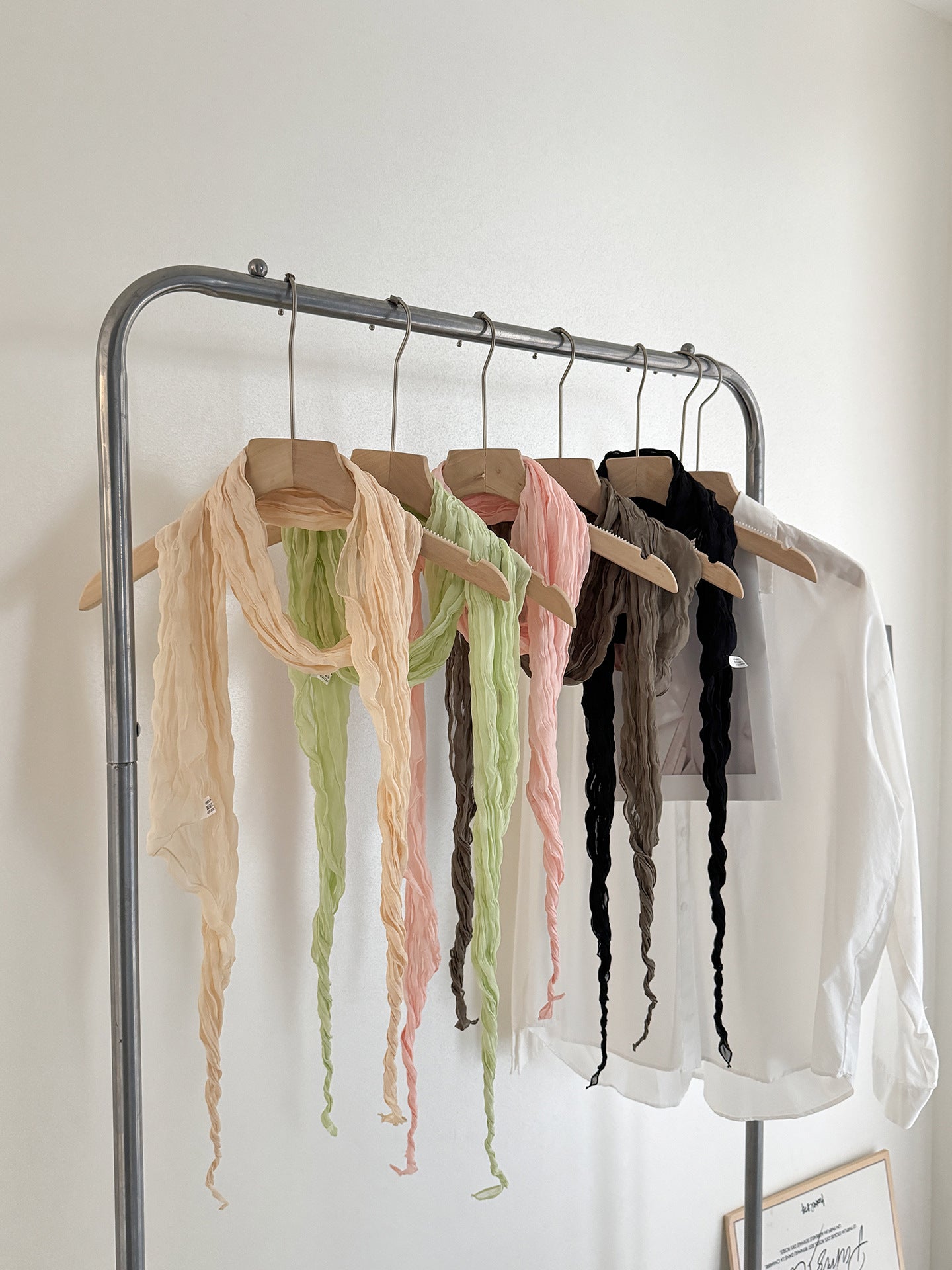 Solid Color Scarf For Women In White, Made Of Polyester, Suitable For Autumn And Winter
