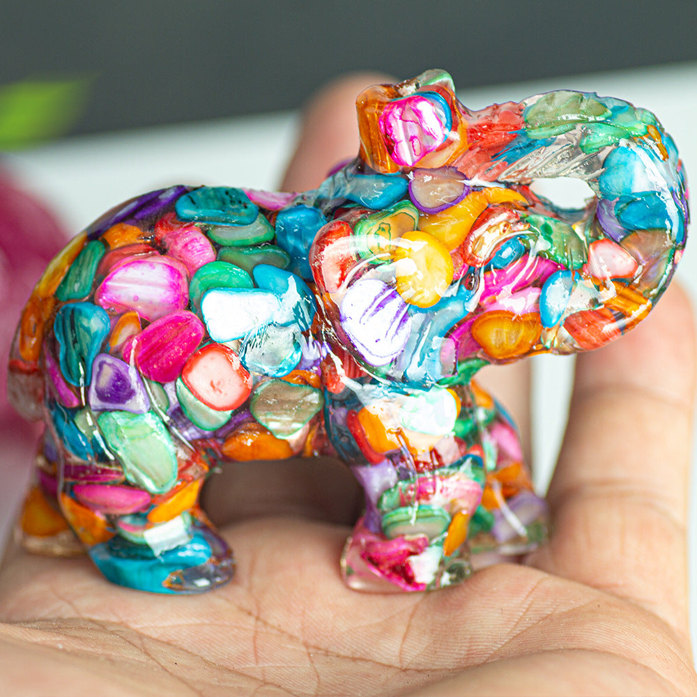 Modern Style Resin Elephant Ornament For New Year Decoration