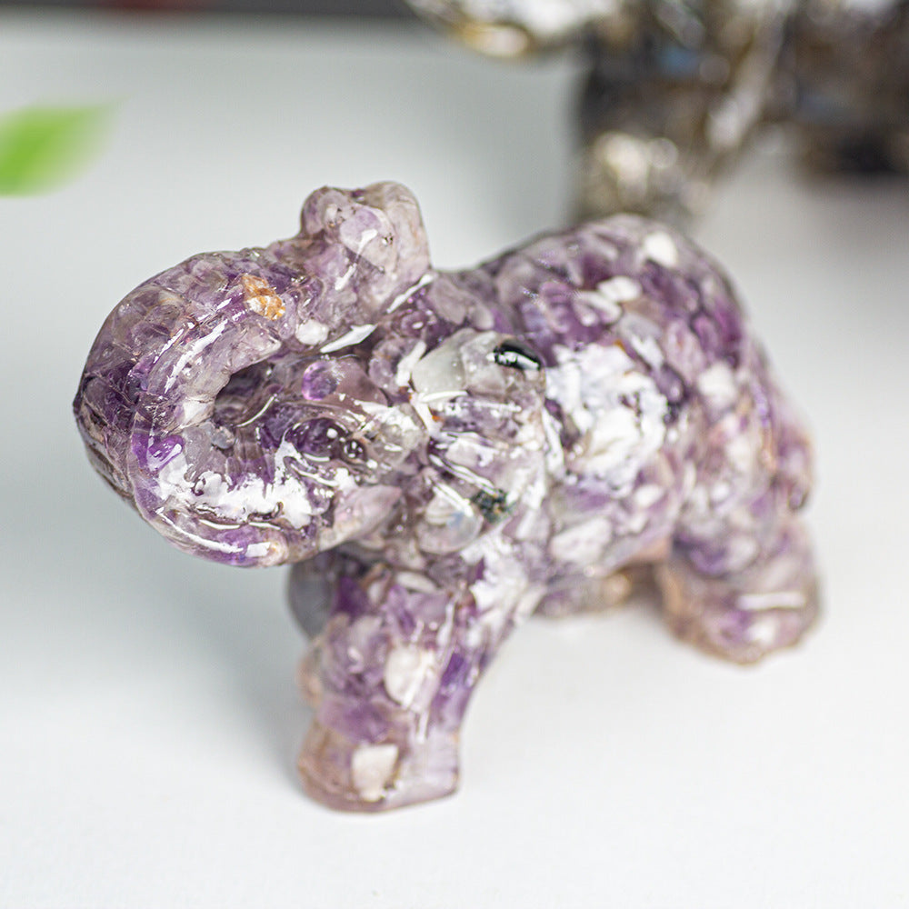 Modern Style Resin Elephant Ornament For New Year Decoration