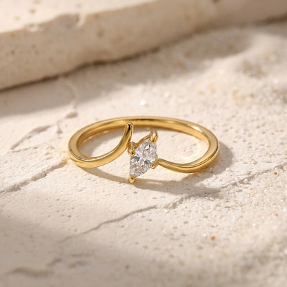 Geometric Electroplated Rings For Women In 304 Stainless Steel With 18K Real Gold PVD Coating And Shell Inlay