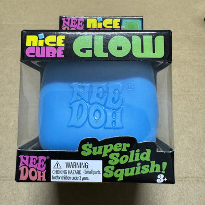 Square Squishy Toy Made Of TPR Featuring Luminous Craft, Available As Slow Rebound Toy