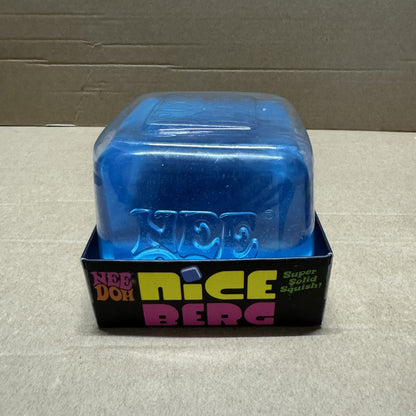 Square Squishy Toy Made Of TPR Featuring Luminous Craft, Available As Slow Rebound Toy
