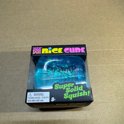 Square Squishy Toy Made Of TPR Featuring Luminous Craft, Available As Slow Rebound Toy