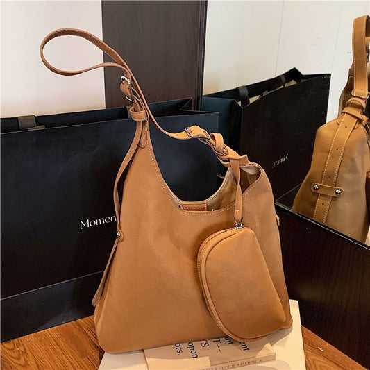 Women’s Suede Bucket Tote Bag Featuring Sewing Thread Detail With Single Shoulder Strap, Perfect For Autumn And Winter
