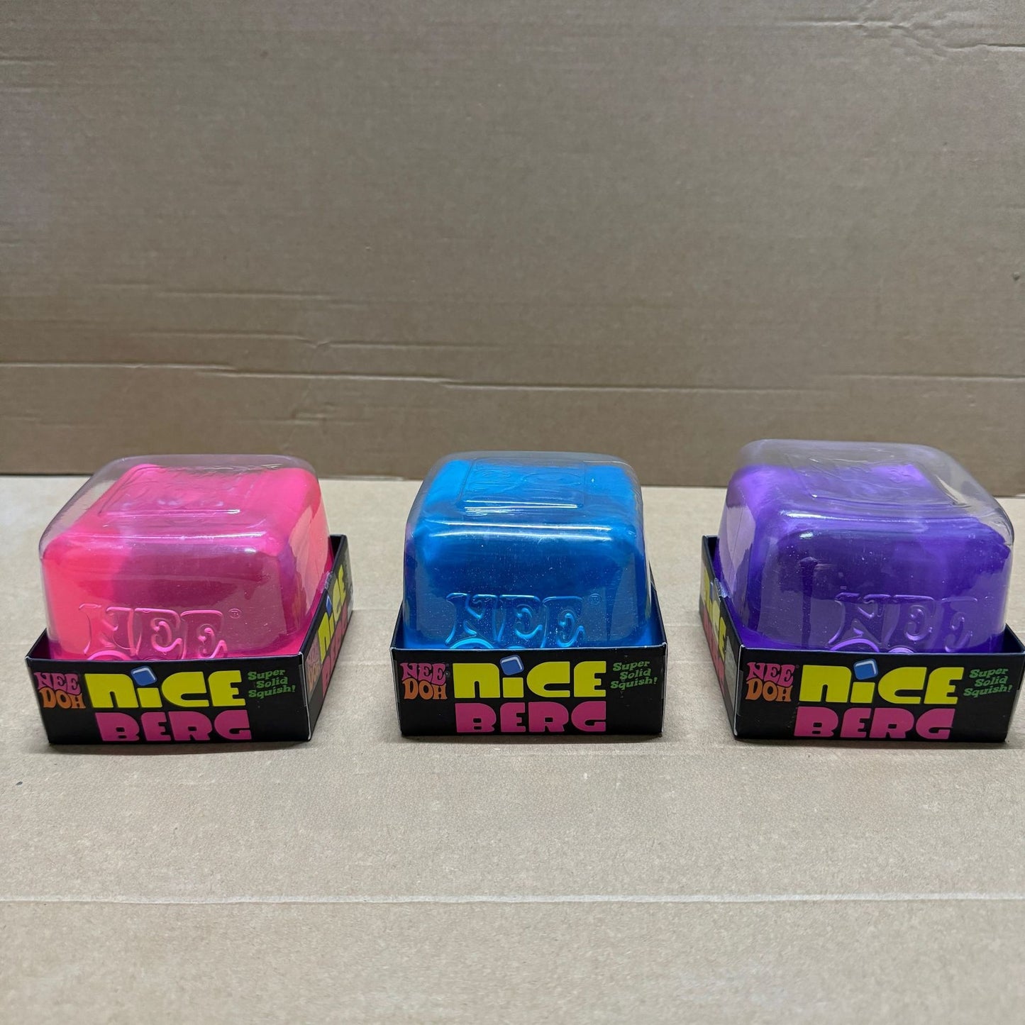 Square Squishy Toy Made Of TPR Featuring Luminous Craft, Available As Slow Rebound Toy