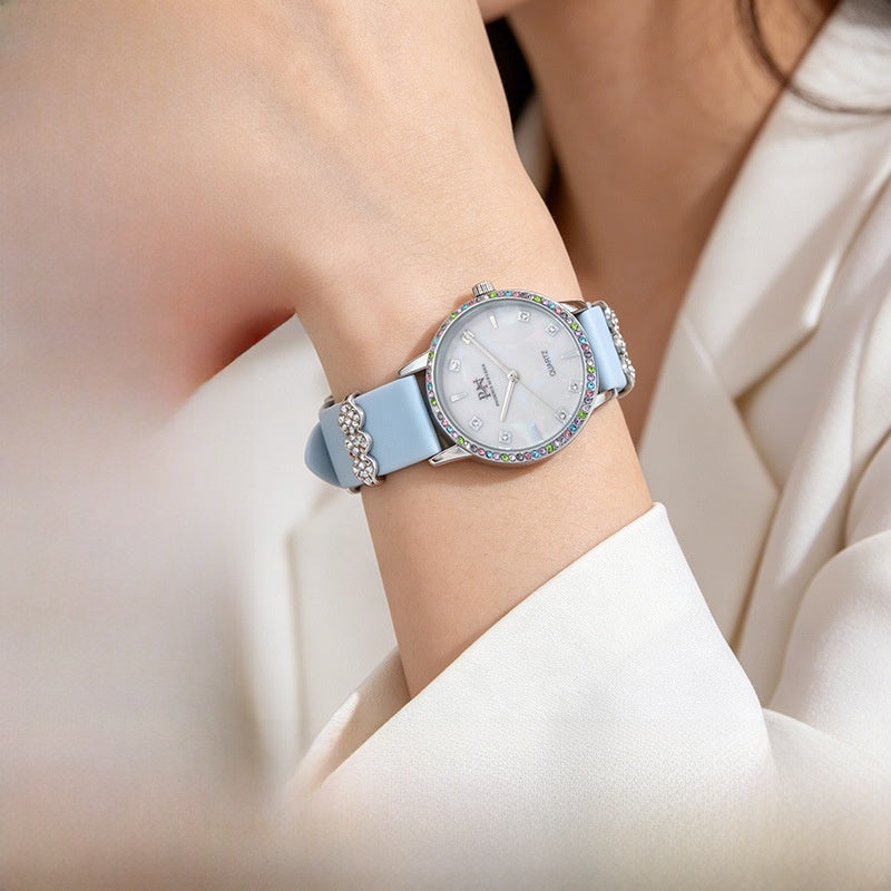 Women’s Quartz Watch With Silica Gel Strap, Round Dial Featuring Tempered Glass And Pointer Display, Pin Buckle