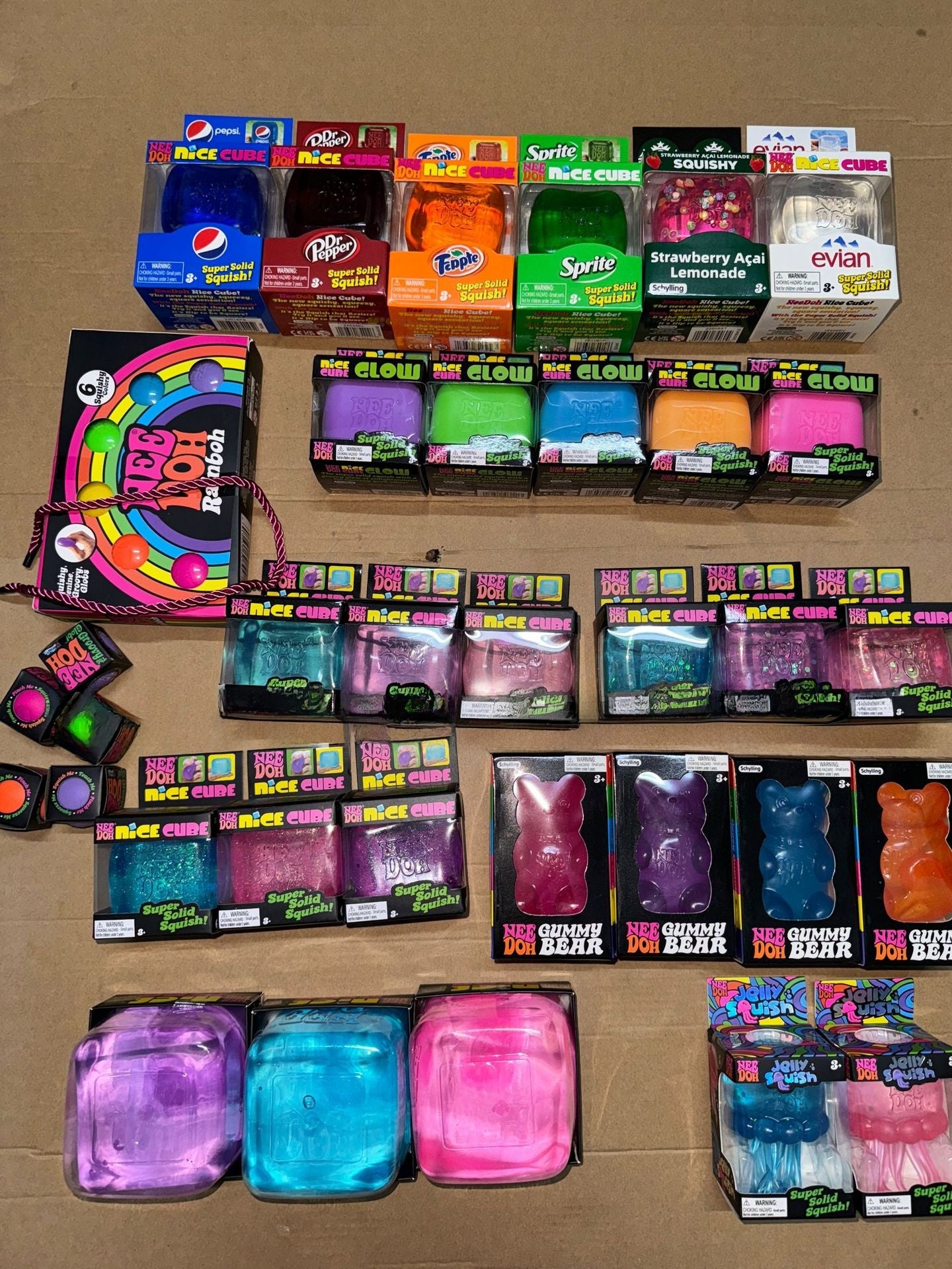 Square Squishy Toy Made Of TPR Featuring Luminous Craft, Available As Slow Rebound Toy