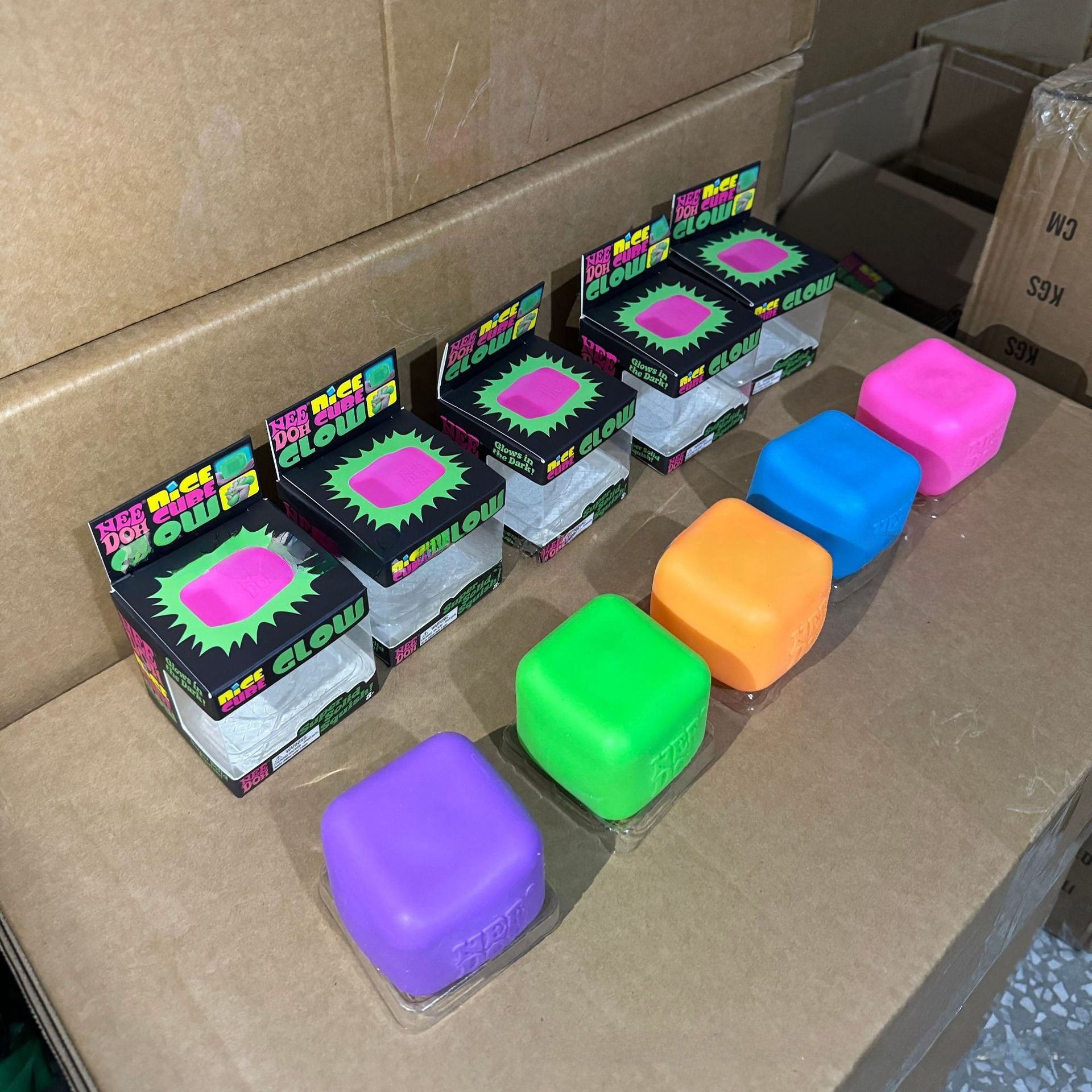 Square Squishy Toy Made Of TPR Featuring Luminous Craft, Available As Slow Rebound Toy