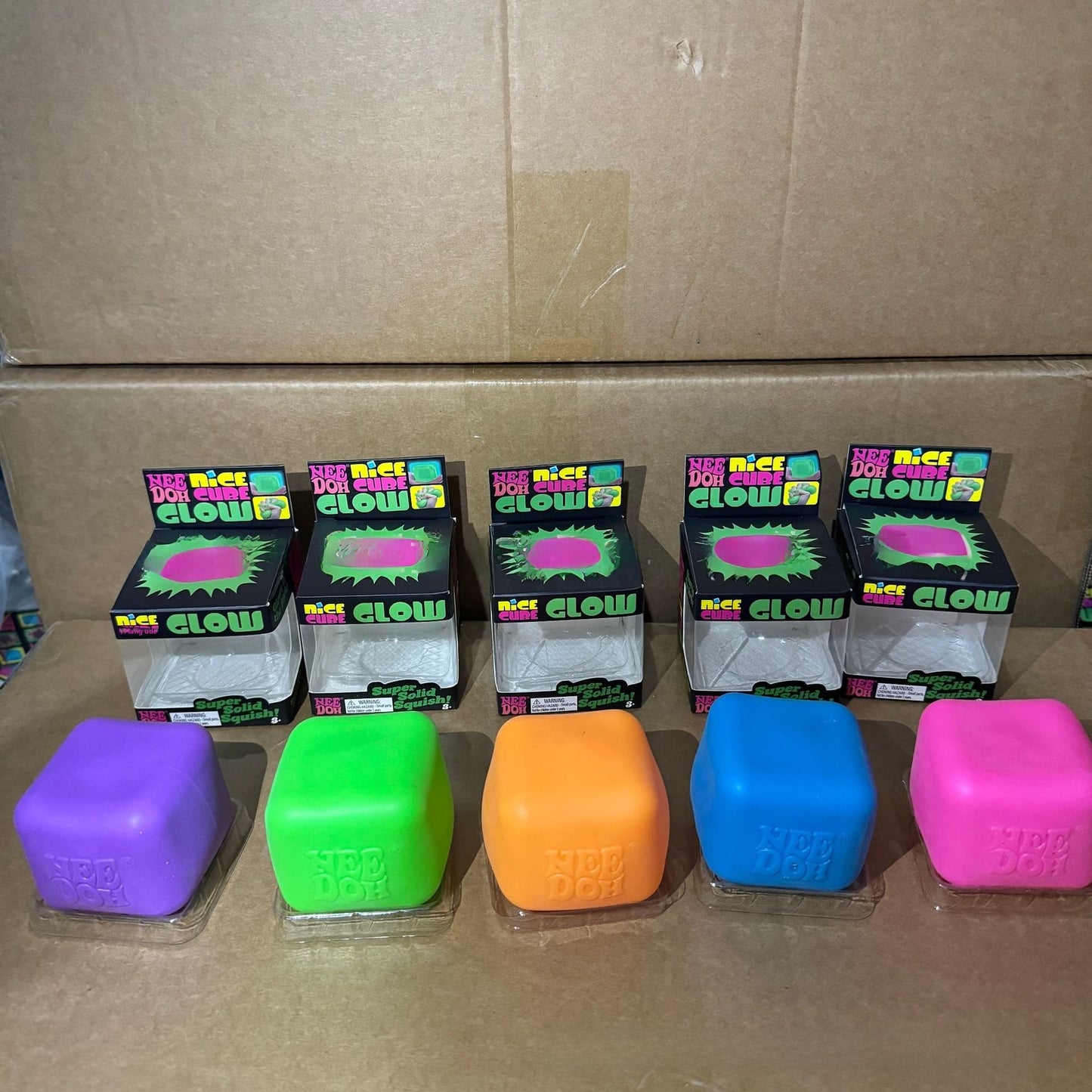 Square Squishy Toy Made Of TPR Featuring Luminous Craft, Available As Slow Rebound Toy