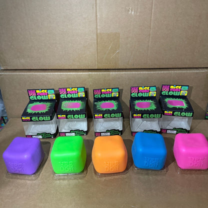Square Squishy Toy Made Of TPR Featuring Luminous Craft, Available As Slow Rebound Toy