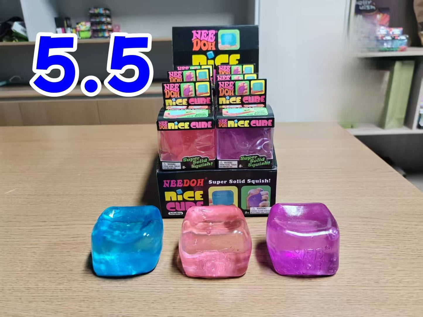 Ice Cube Squishy Toy Made Of Durable PVC, Colourful Stress Relief Toy For Relaxation