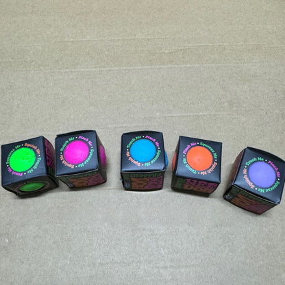 Square Squishy Toy Made Of TPR Featuring Luminous Craft, Available As Slow Rebound Toy