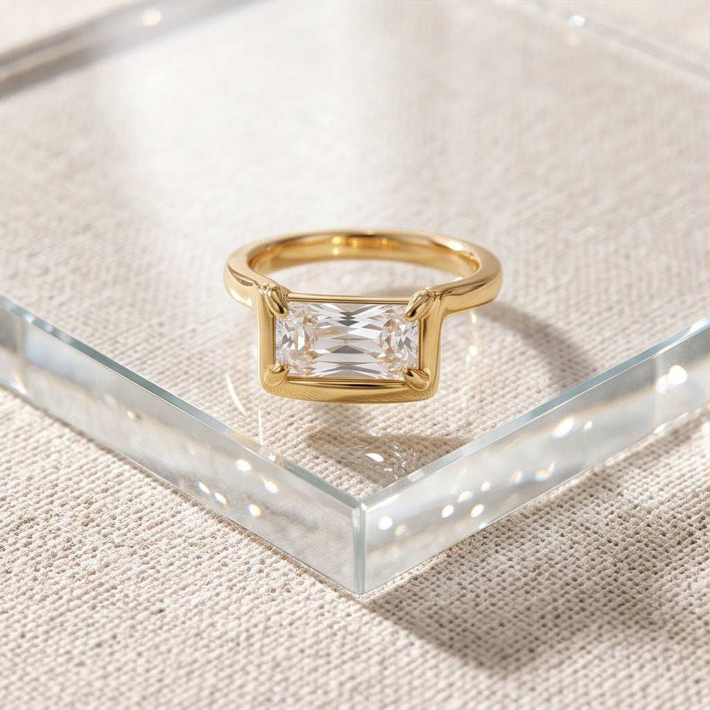 Waterproof Non Tarnish Unisex Ring In 304 Stainless Steel With 18K Real Gold Plated PVD Coating And Zircon Inlay