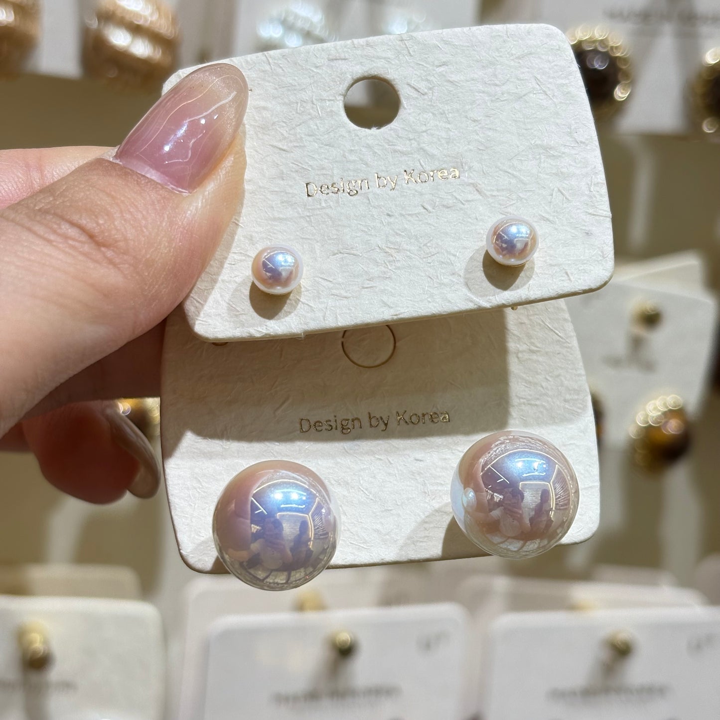 Round Inlay Artificial Pearl Stud Earrings For Women In Simple Style With White Pearl