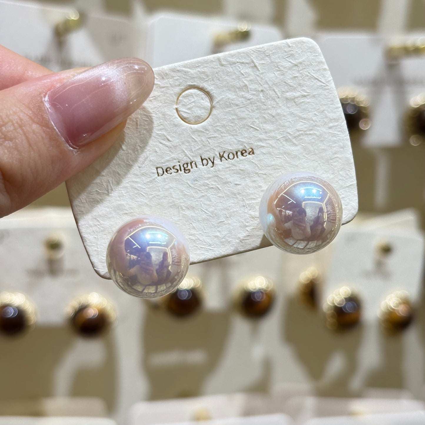 Round Inlay Artificial Pearl Stud Earrings For Women In Simple Style With White Pearl