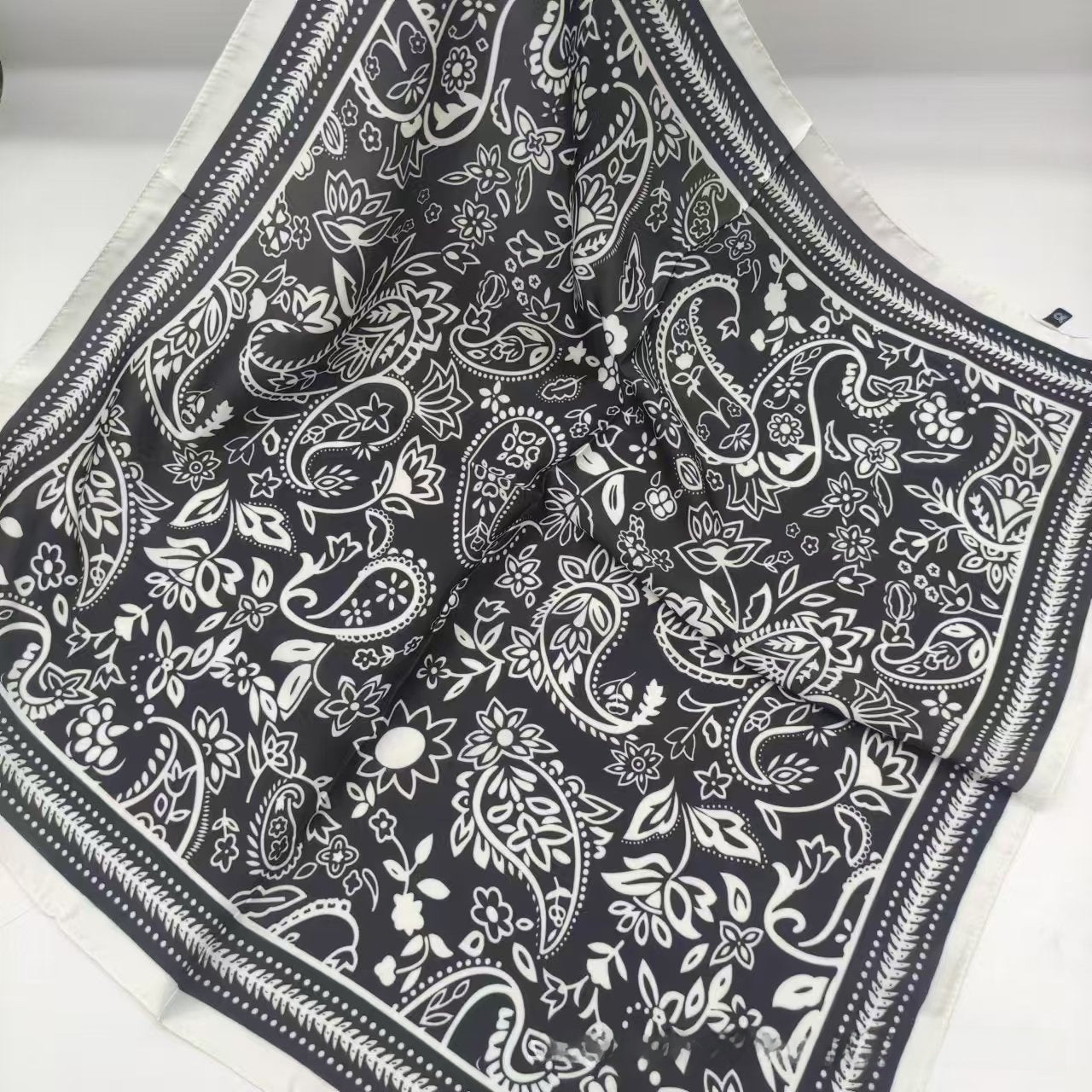 Women's Chiffon Silk Scarf With Flowers Pattern In White, Perfect For Spring