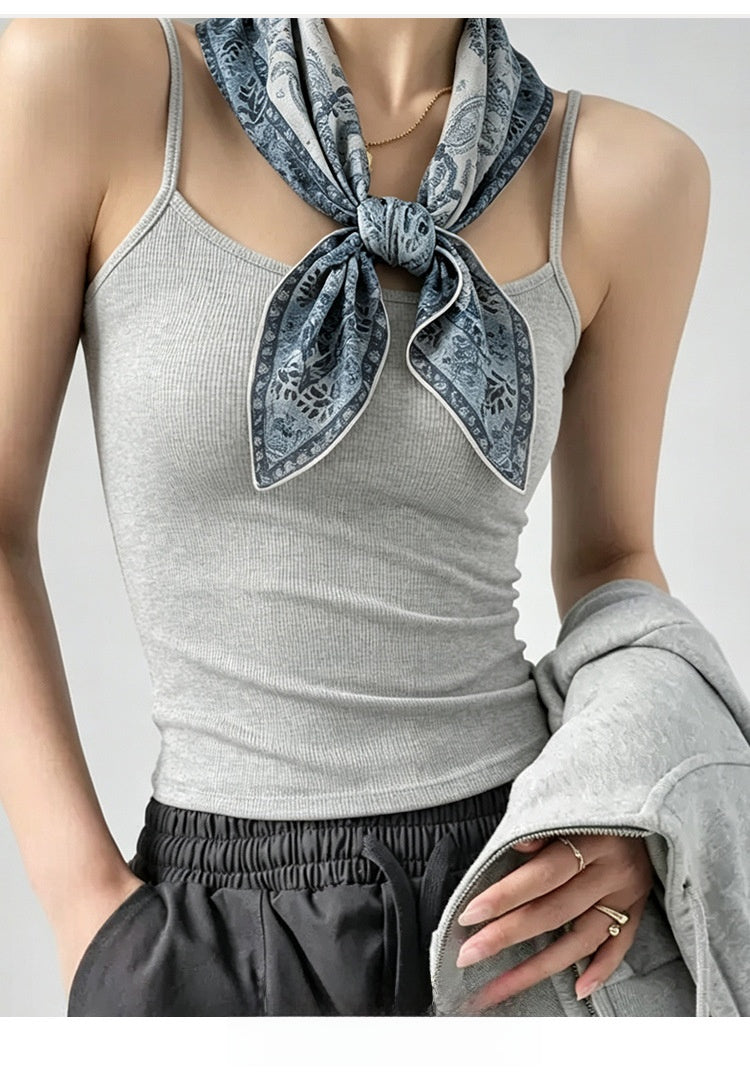 Retro Silk Scarf For Women Featuring Elegant Flowers, Perfect For Summer