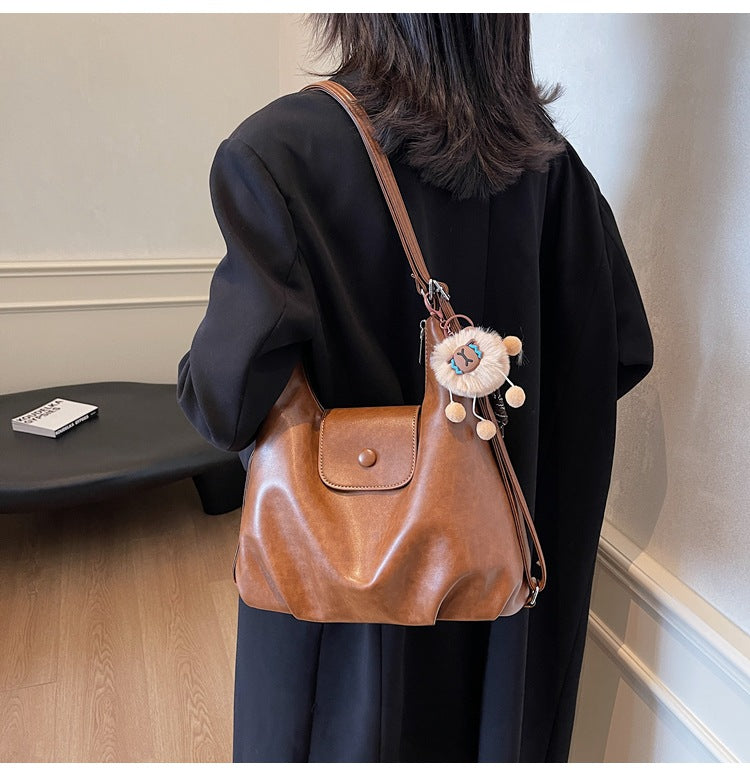 Women’s Cloud Shape Shoulder Bag In PU Leather With Large Capacity And Single Shoulder Strap For Spring & Summer