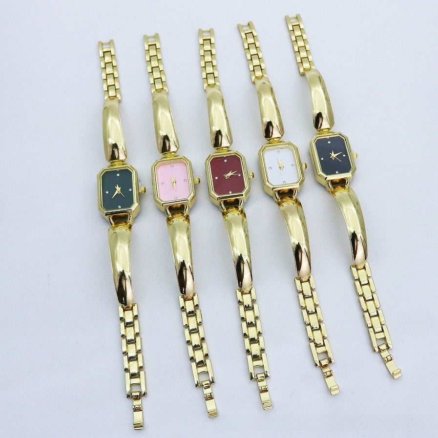Women’s Square Dial Quartz Watch With Alloy Strap, Single Folding Buckle, Ordinary Glass Mirror, And Pointer Display