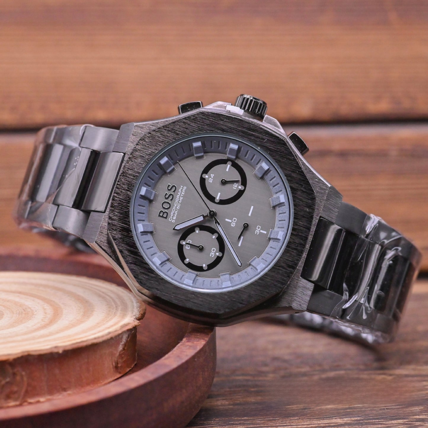 Men's Quartz Watch With Round Dial, Steel Belt Strap, Tempered Glass Mirror, And Single Folding Buckle