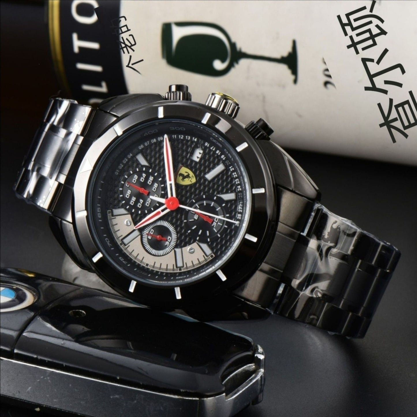 Men's Quartz Watch With Round Dial, Steel Belt Strap, Pin Buckle, And Ordinary Glass Mirror Material