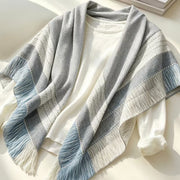 Artistic Blue-gray Checkered Scarf
