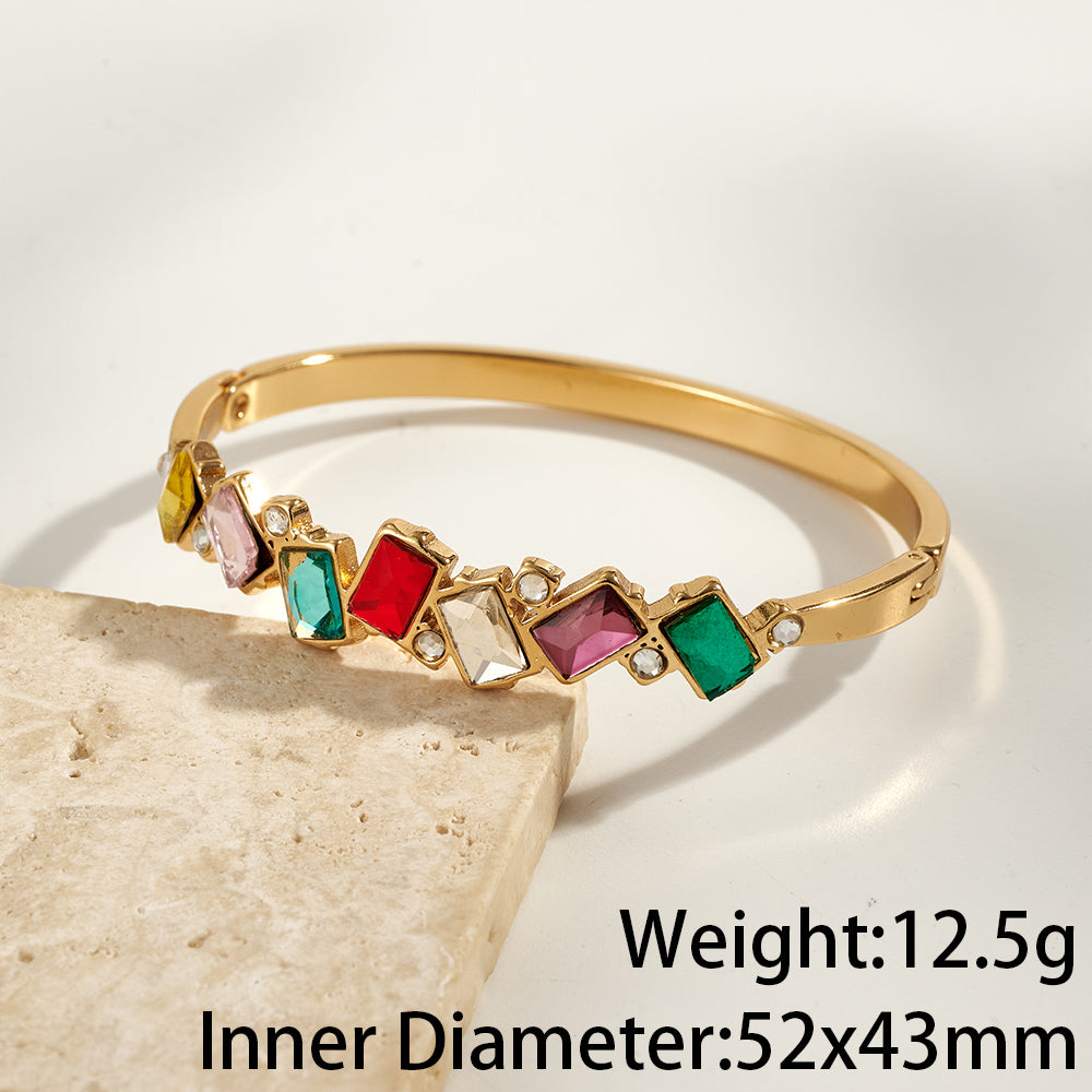 Women’s Electroplated Leaf Bangle In 304 Stainless Steel With 18K Real Gold PVD Coating And Rhinestone Inlay