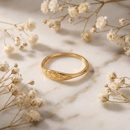 Geometric Electroplated Rings For Women In 304 Stainless Steel With 18K Real Gold PVD Coated And Shell Inlay
