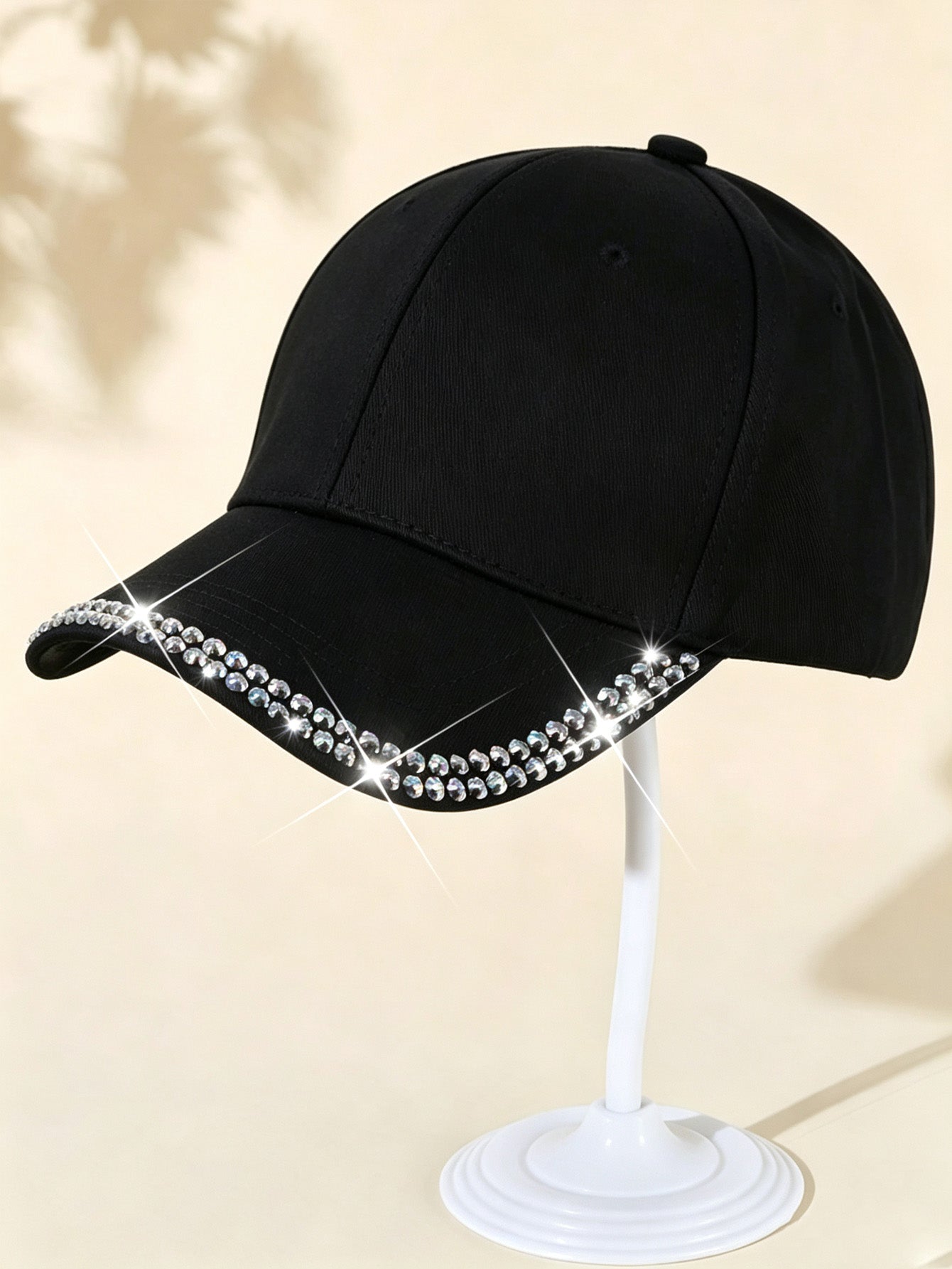 Modern Style Outdoor Baseball Cap For Adults With Curved Brim, Featuring Durable Polyester Material