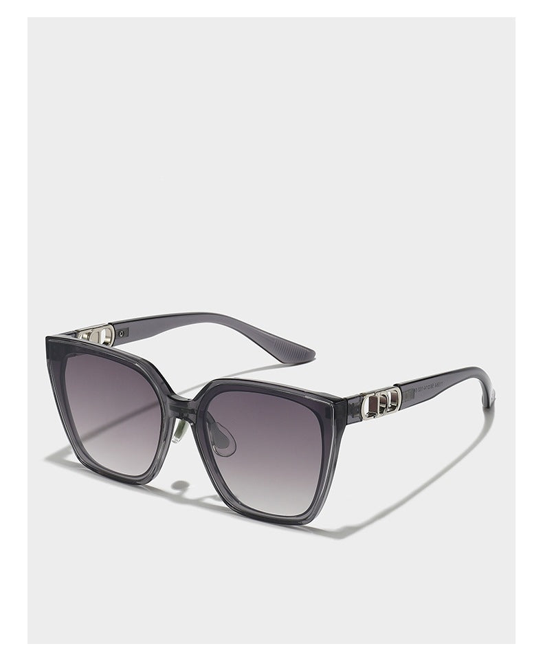 Unisex Square Full Frame Sunglasses With PC Lens Material In Dyed Black For Spring And Summer