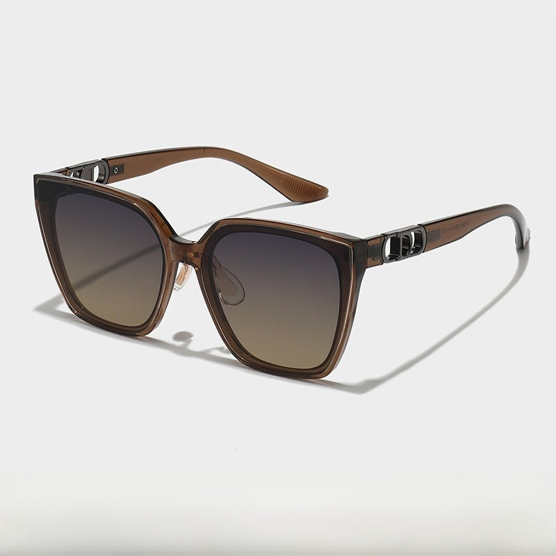 Unisex Square Full Frame Sunglasses With PC Lens Material In Dyed Black For Spring And Summer
