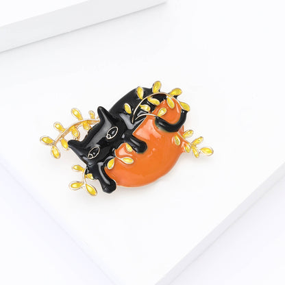 Cat Pin In White Alloy Featuring Enamel Craftsmanship
