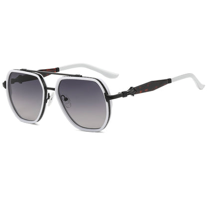 Men's Square Full Frame Sunglasses With PC Lens Material In Dyed Black For Spring And Summer