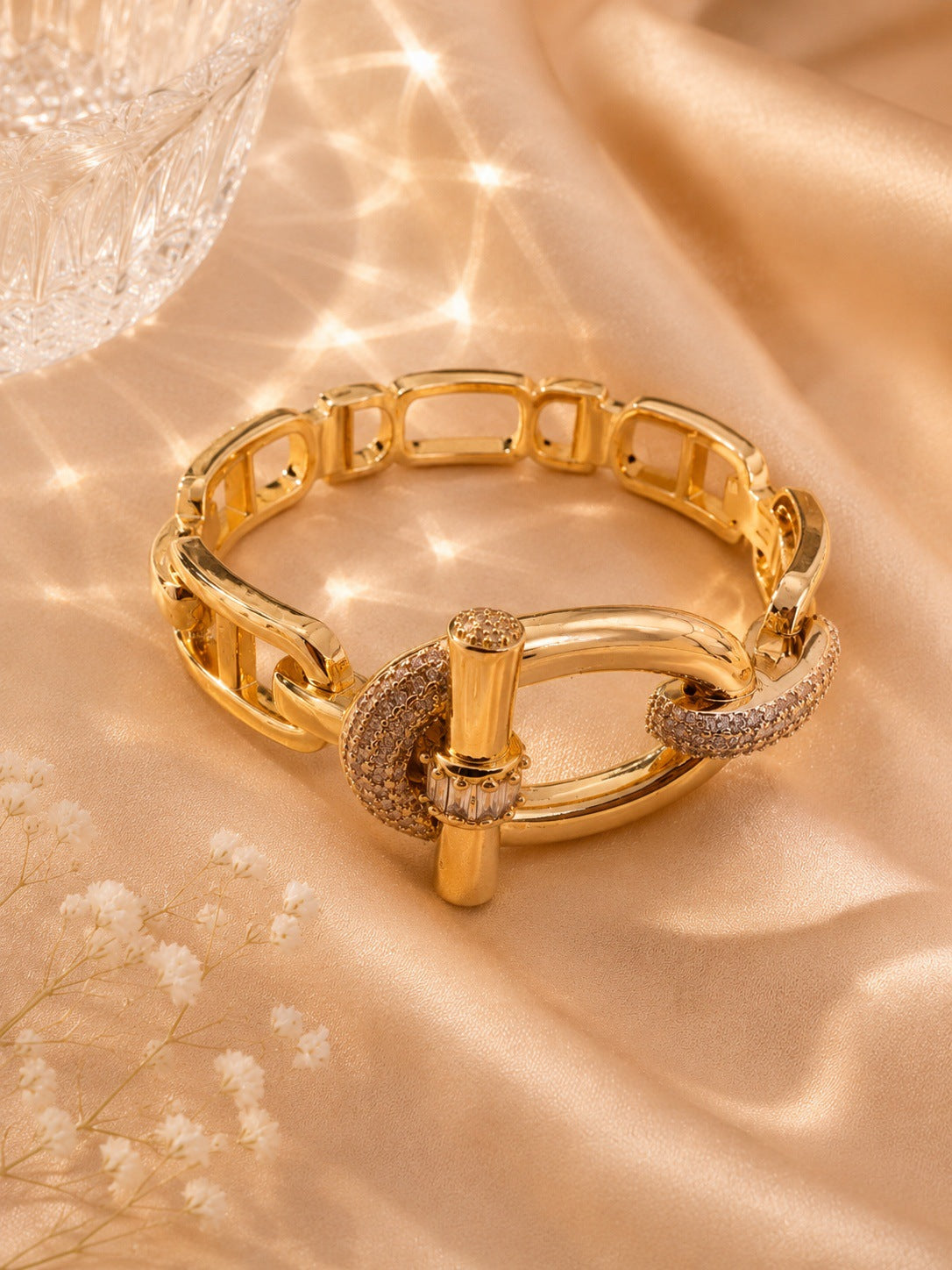 Geometric Copper Bangle With Zircon Inlay, Electroplated Gold Plating, Elegant Gold Finish