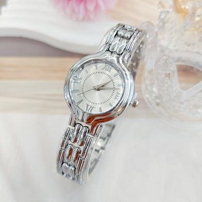 Women's Quartz Watch With Round Dial And Alloy Strap Featuring Ordinary Glass Mirror And Single Folding Buckle