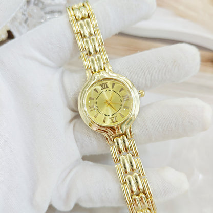 Women's Quartz Watch With Round Dial And Alloy Strap Featuring Ordinary Glass Mirror And Single Folding Buckle