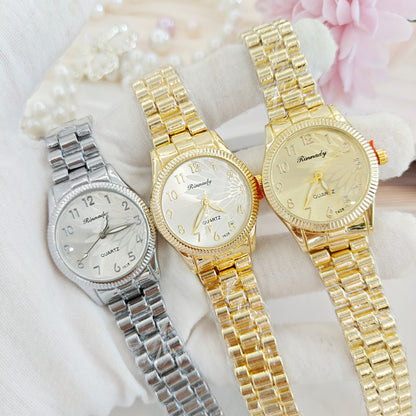 Women's Quartz Watch With Round Dial, Alloy Strap, Single Folding Buckle, And Ordinary Glass Mirror