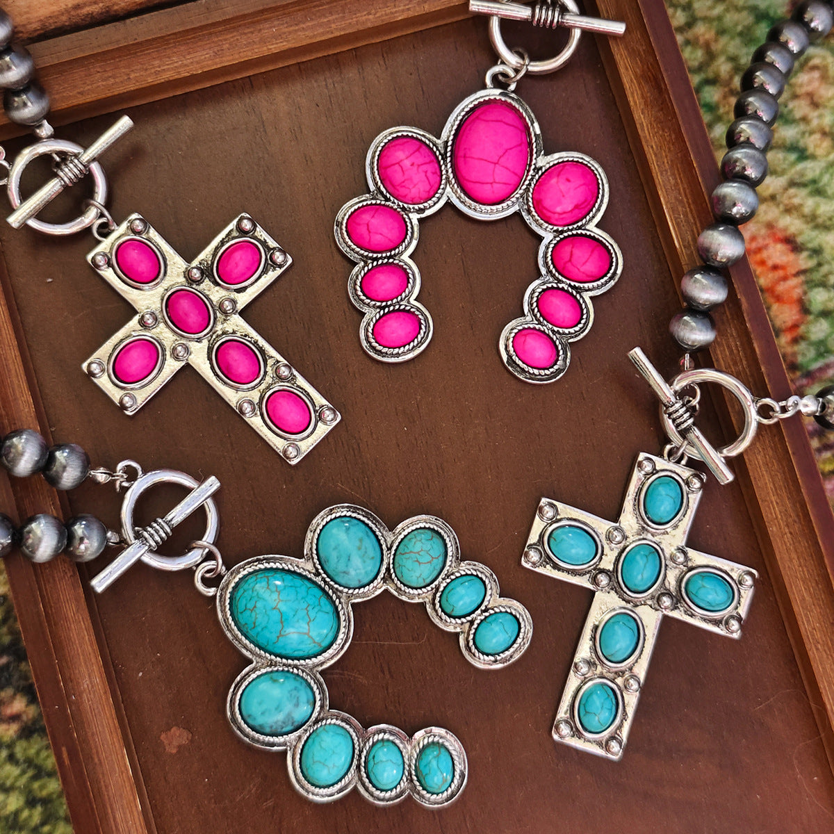 Electroplated Zinc Alloy Pendant With Turquoise Inlay, Featuring Zinc Alloy Chain In Bohemian Style For Women, Available In Cyan