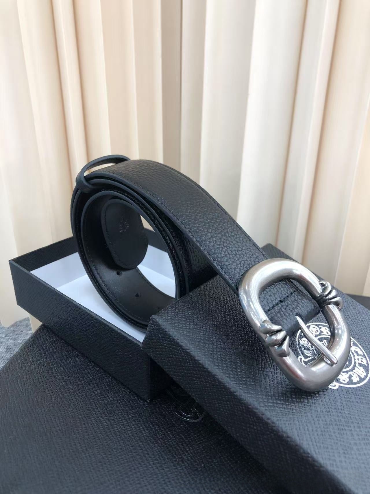Retro Genuine Leather Belt With Alloy Pin Buckle In Dyed Black