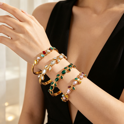 Women’s Electroplated Leaf Bangle In 304 Stainless Steel With 18K Real Gold PVD Coating And Rhinestone Inlay
