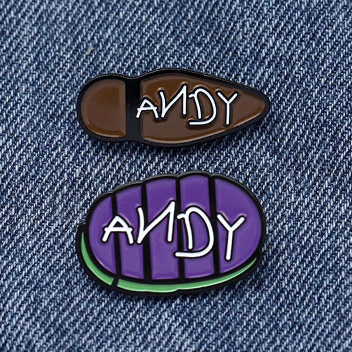 Letter Pin Made Of Alloy Featuring Stoving Varnish Finish