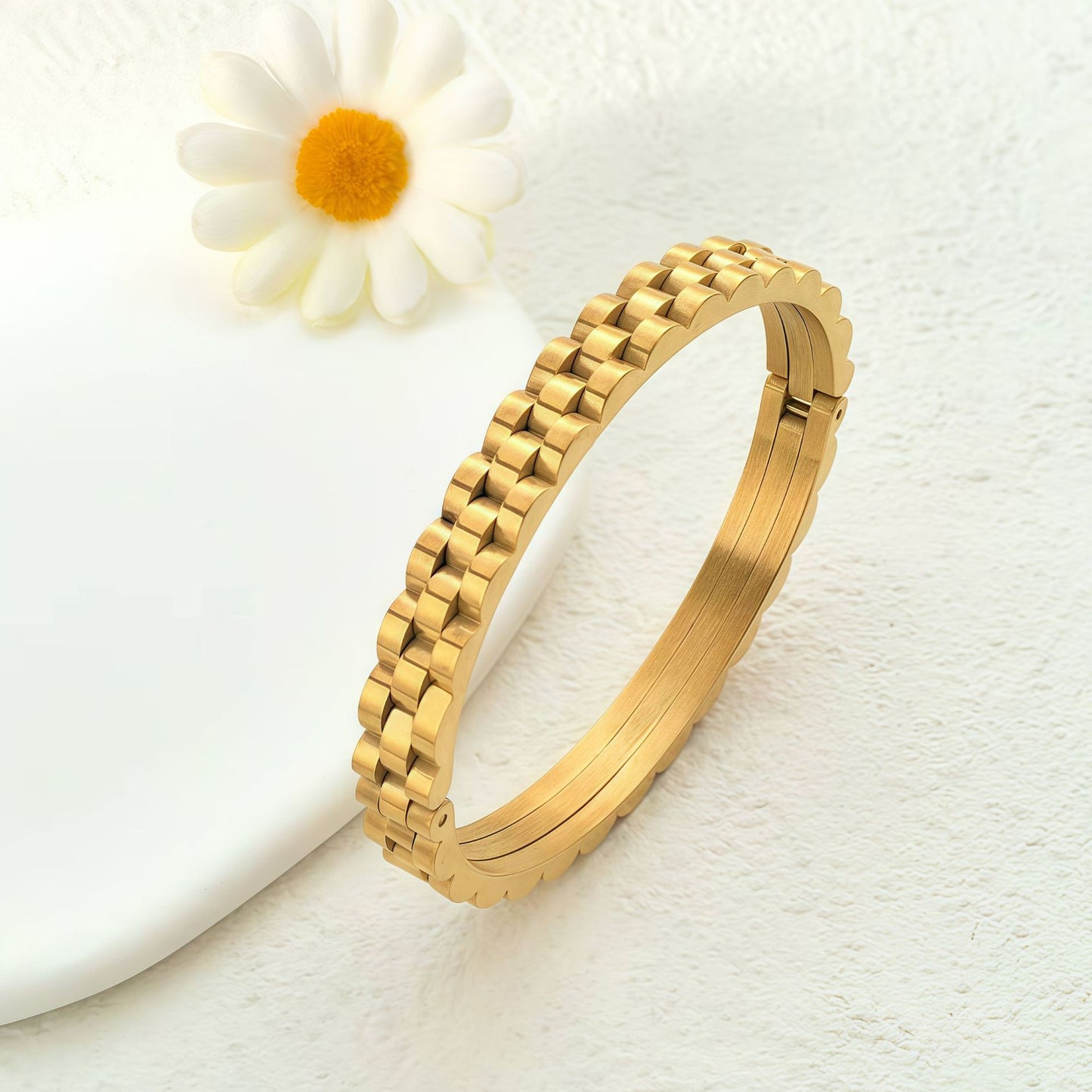 Geometric Waterproof Non Tarnish Bangle For Women, 304 Stainless Steel With 18K Real Gold PVD Coated Plating, 0.03µm-0.05µm Thickness