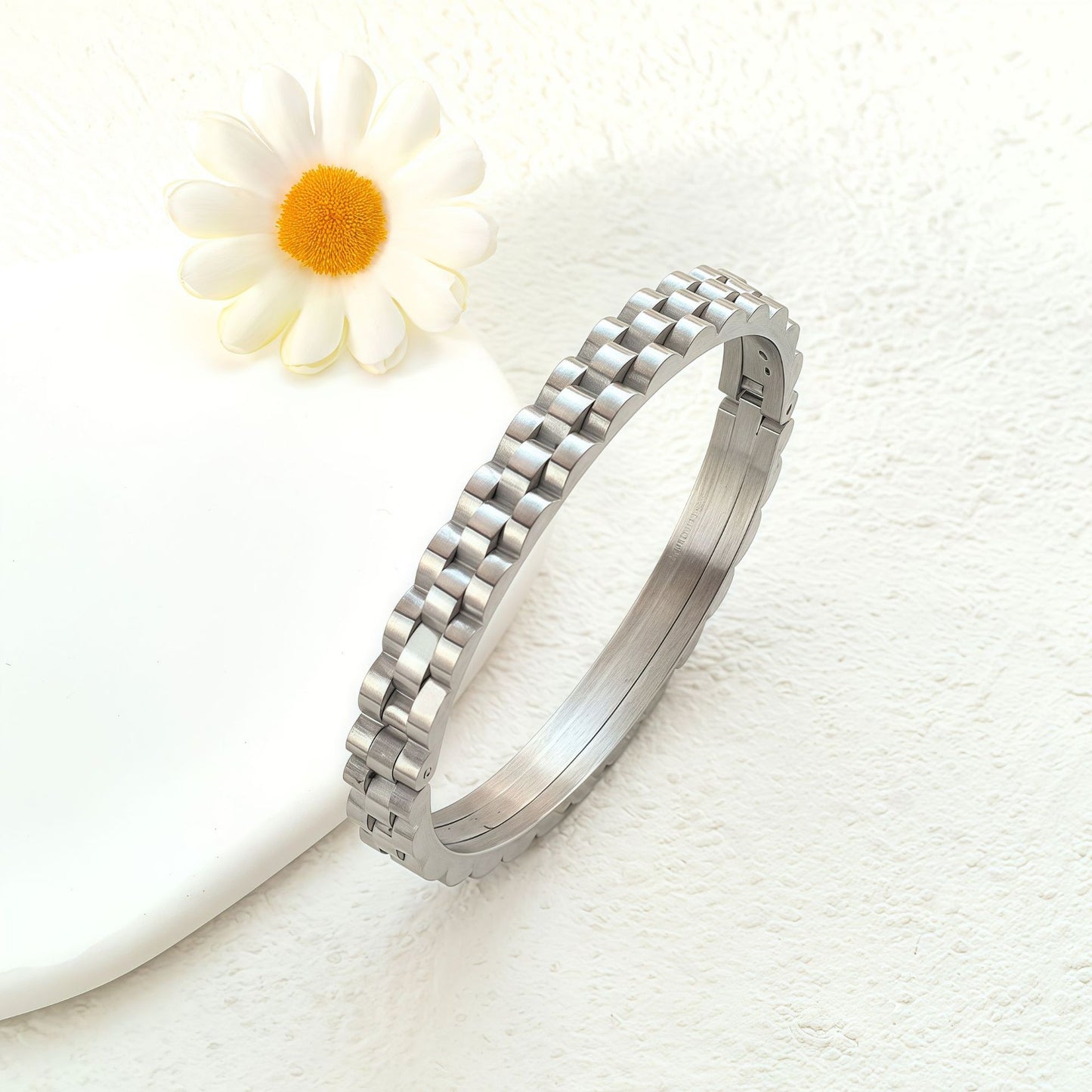 Geometric Waterproof Non Tarnish Bangle For Women, 304 Stainless Steel With 18K Real Gold PVD Coated Plating, 0.03µm-0.05µm Thickness