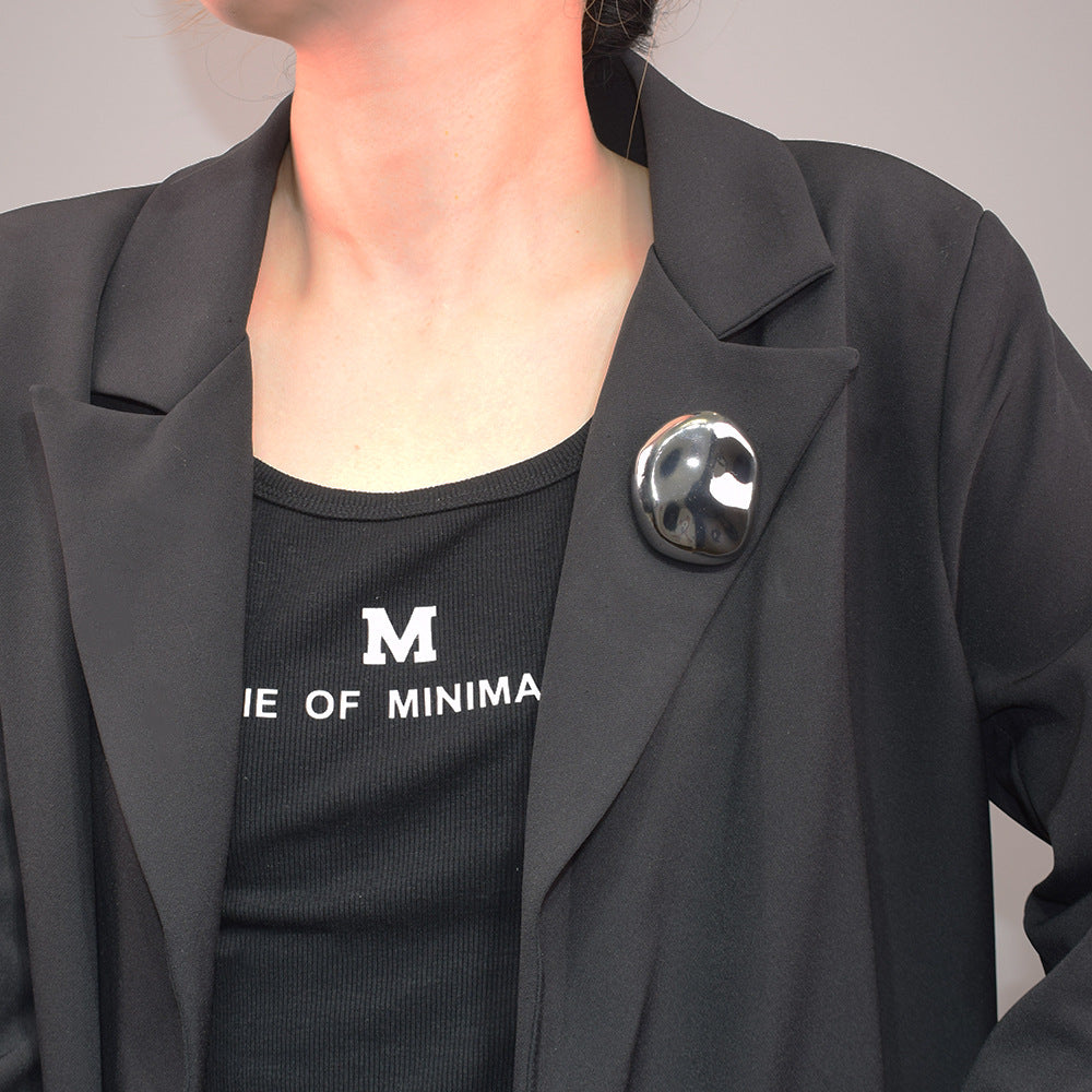 Irregular Pin Made Of Alloy With Electroplated Finish, Available In Gold