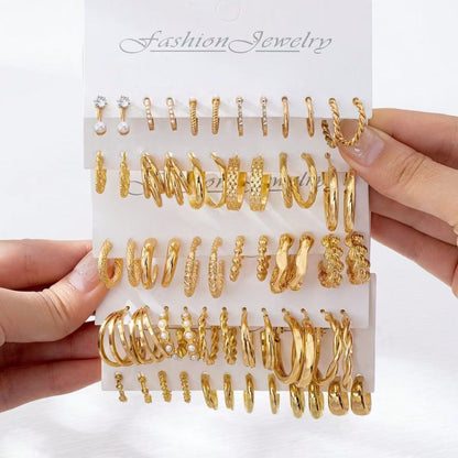 Sweet Handmade Round Hoop Earrings For Women In Zinc Alloy With KC Golden Plated Finish And 0.03µm Coating Thickness